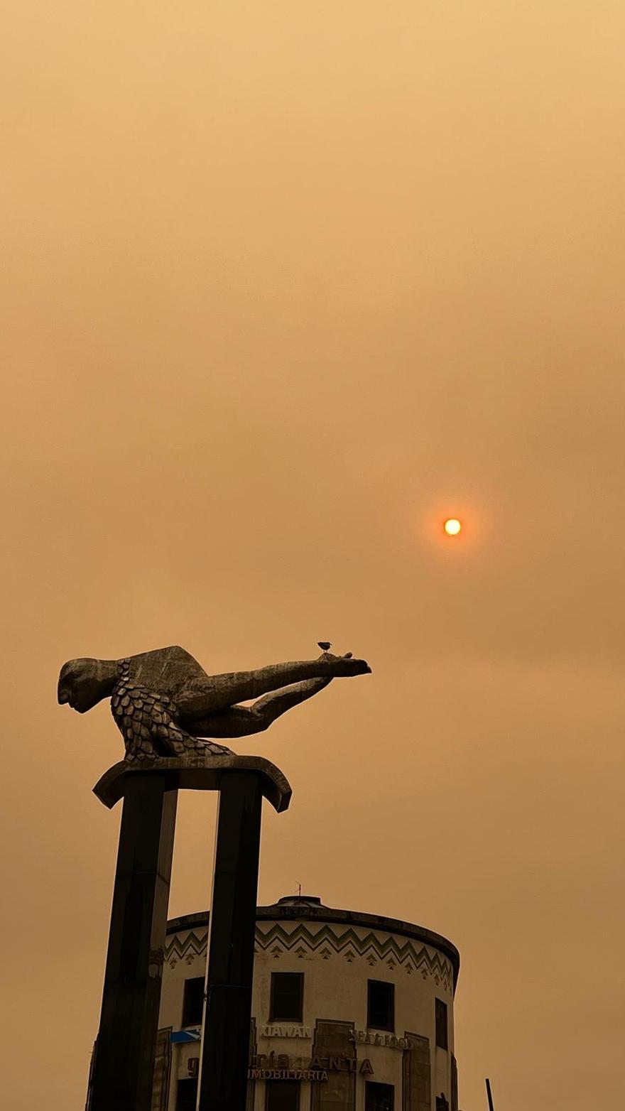 Galicia amanece con la huella de los incencios de Portugal.