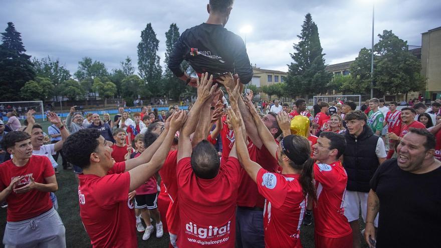 El futbol gironí tanca el curs amb èpica i més de mil persones