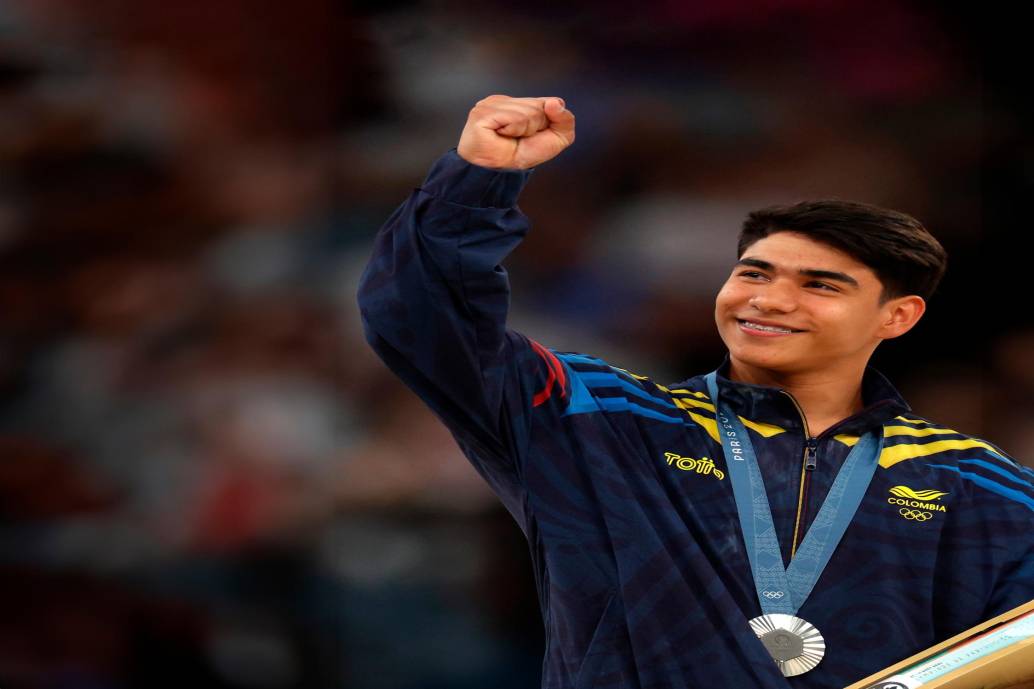 Ángel Barajas ganó medalla de plata en la final de barra fija de los Juegos Olímpicos. FOTO COC