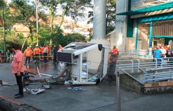 Desde el Metro de Medellín continúan revisando minuciosamente lo ocurrido con la cabína siniestrada el pasado 26 de junio. FOTO: ESNEYDER GUTIÉRREZ CARDONA