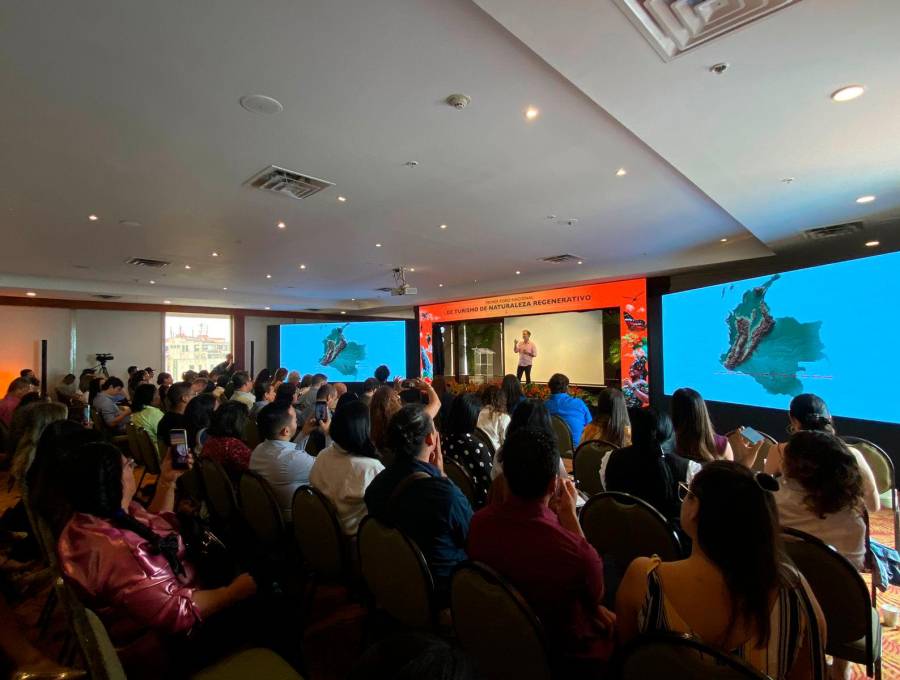 “Cali lidera la conversación de Turismo de Naturaleza Regenerativo a nivel nacional”, señaló Mabel Lara, secretaria de Turismo de Cali, en la primera jornada del foro. FOTO Cortesía USAID