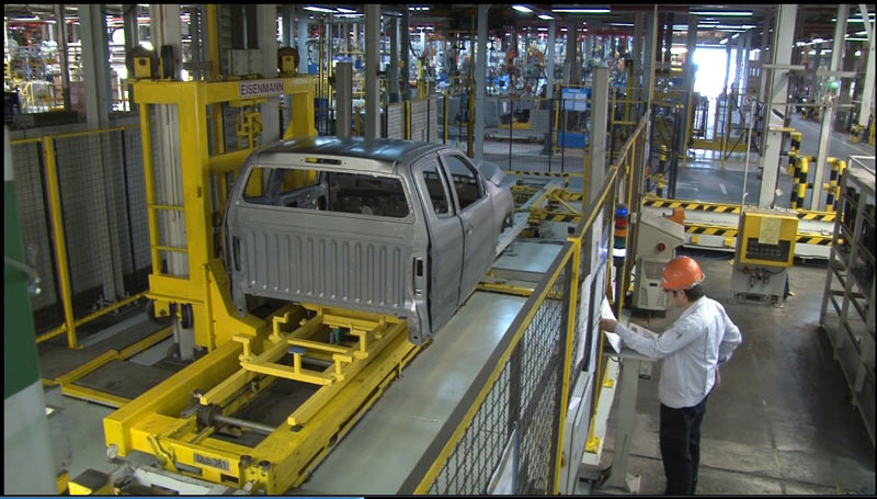 Colorado pickup being assembled at GMrsquos Thailand plant