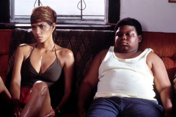 MONSTER'S BALL, Halle Berry, Coronji Calhoun, 2001