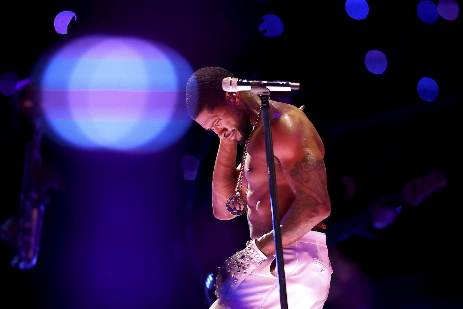 Usher performs onstage during the Apple Music Super Bowl LVIII Halftime Show at Allegiant Stadium on February 11, 2024 in Las Vegas, Nevada. (Photo by Ezra Shaw/Getty Images)