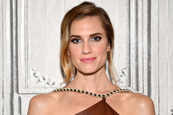 Allison Williams visits Build to discuss "The Perfection" at Build Studio on May 23, 2019 in New York City.