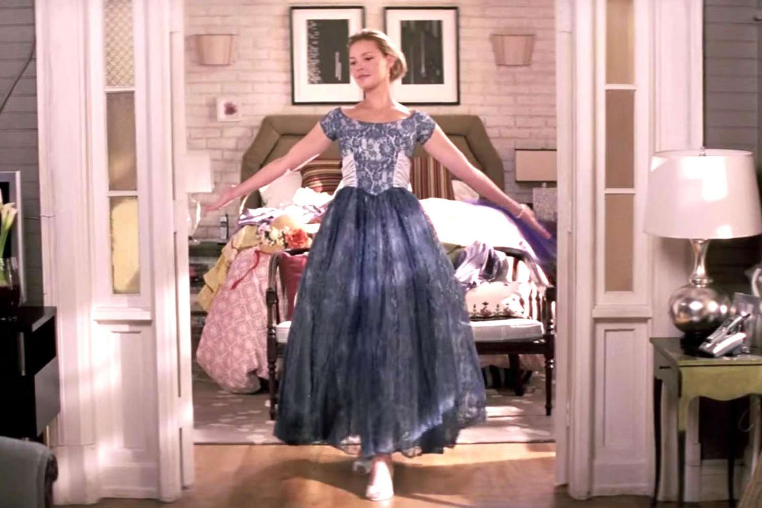 27 Dresses (2008) (screen grab) CR: 20th Century Fox