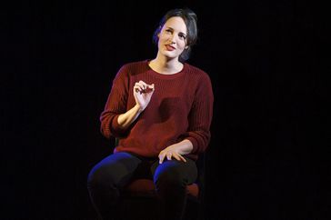 Phoebe Waller-Bridge takes the stage in her solo show Fleabag.(&copy; Joan Marcus)