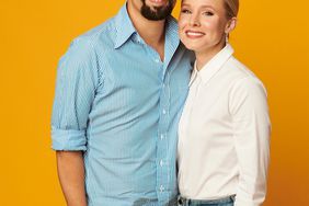 Day 1 - 2019 SDCC - San Diego Comic-con Lin-Manuel Miranda and Kristen Bell photographed in the Entertainment Weekly portrait studio during the 2019 San Diego Comic Con on July 18th, 2019 in San Diego, California. Photographed by: Eric Ray Davidson Pictured: Lin-Manuel Miranda and Kristen Bell