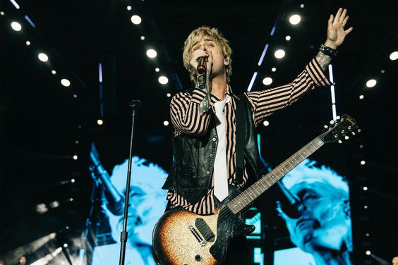Billie Joe Armstrong of Green Day performs at When We Were Young