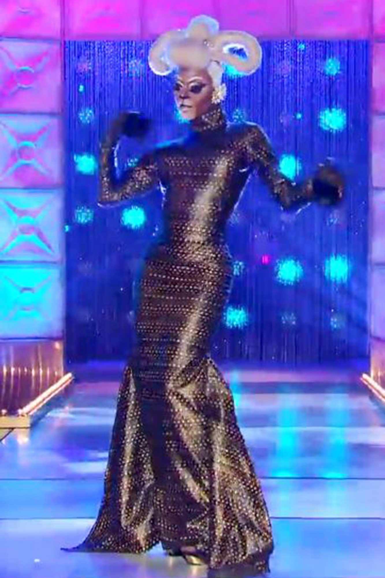 RuPaul's Drag Race Season 11, Episode 2 looksCR: VH1