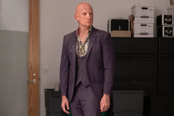 Anthony Carrigan as NoHo Hank in 'Barry'