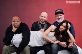 The Cast of Extended Family Jon Cryer, Abigail Spencer, Donald Faison, Mike OÃ¢ÂÂMalley