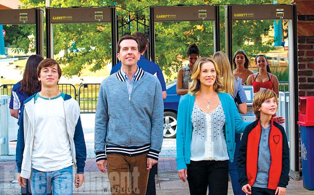 Skyler Gisondo, Christina Applegate, Steele Stebbins, and Ed Helms in Vacation