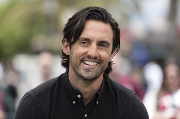 UNIVERSAL CITY, CALIFORNIA - MAY 21: Milo Ventimiglia visits "Extra" at Universal Studios Hollywood on May 21, 2019 in Universal City, California. (Photo by Noel Vasquez/Getty Images)