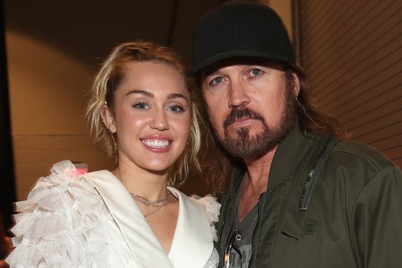 Singer Miley Cyrus and Billy Ray Cyrus attend the 2017 Billboard Music Awards at T-Mobile Arena on May 21, 2017 in Las Vegas, Nevada