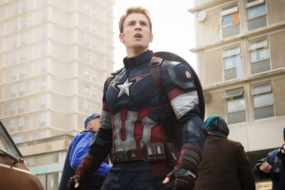 AVENGERS: AGE OF ULTRON, Chris Evans as Captain America, 2015. ph: Jay Maidment / © Walt Disney