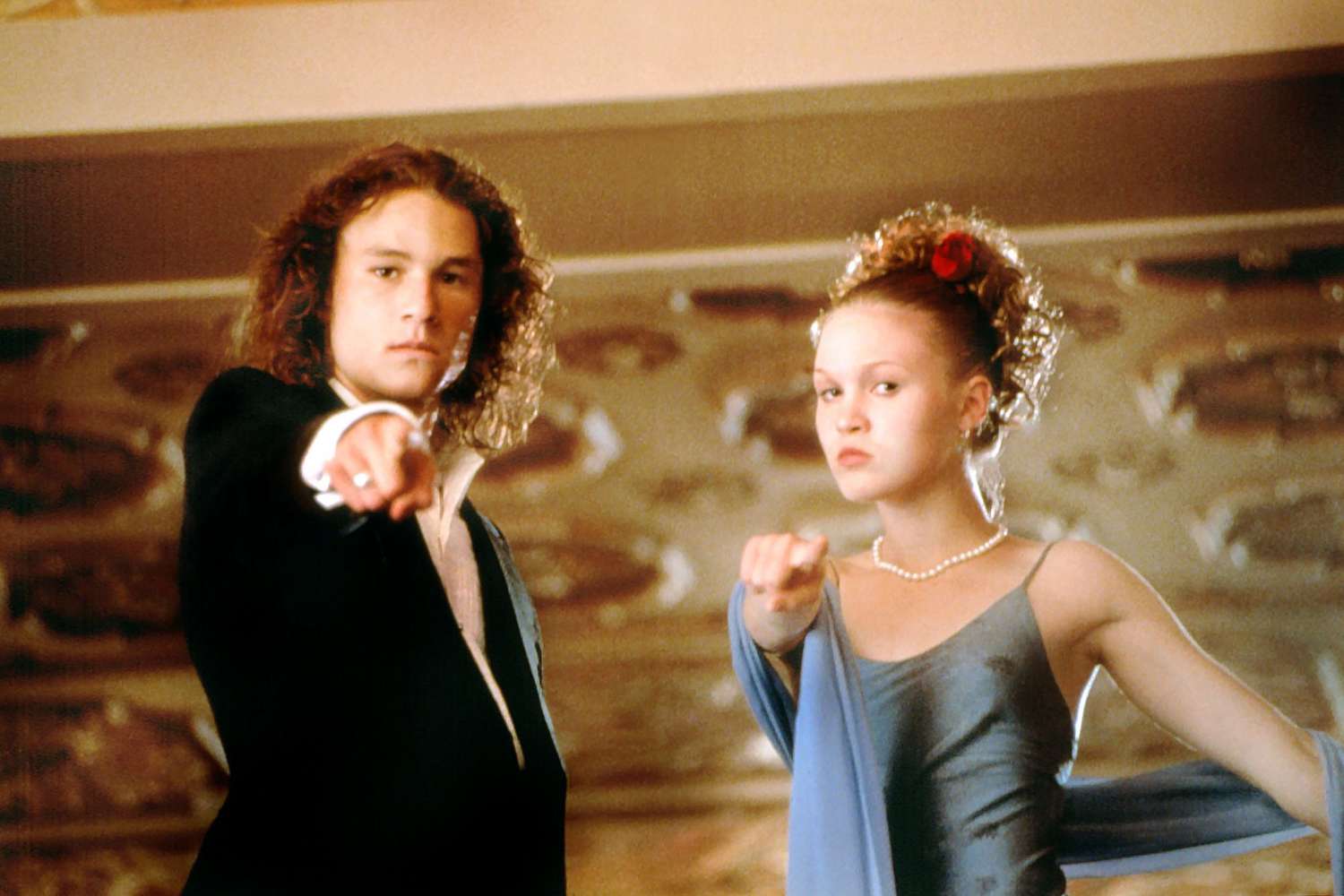 10 THINGS I HATE ABOUT YOU, (aka TEN THINGS I HATE ABOUT YOU), Heath Ledger, Julia Stiles, 1999