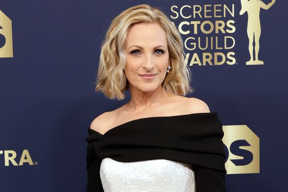 Marlee Matlin attends the 28th Annual Screen ActorsÃÂ Guild Awards at Barker Hangar on February 27, 2022 in Santa Monica, California.