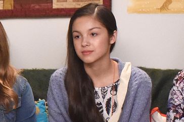 Olivia Rodrigo in the "Young Adult" episode of NEW GIRL