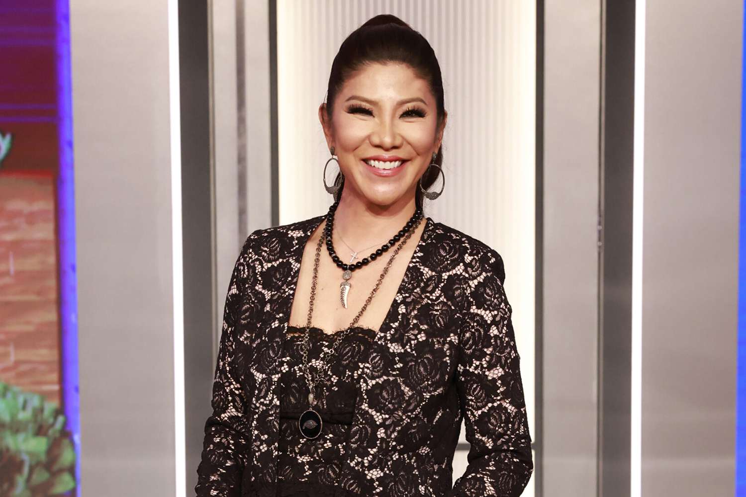 Big Brother 11 05 23 Julie Chen Moonves