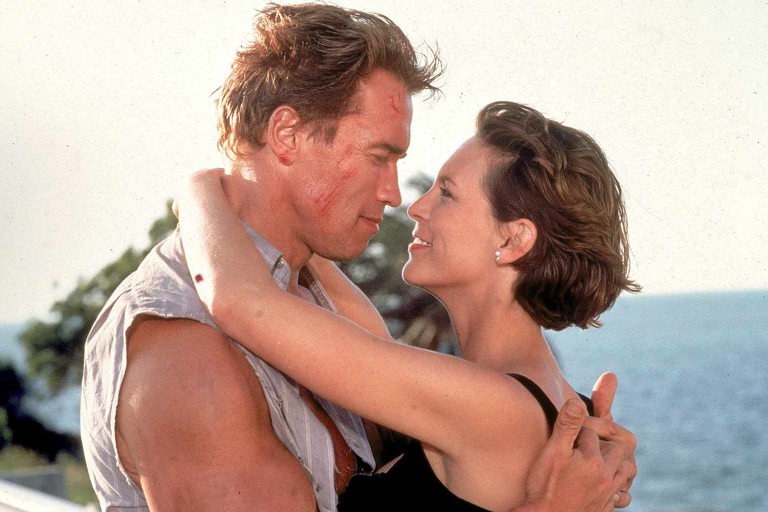 True Lies (1994) Arnold Schwarzenegger and Jamie Lee Curtis