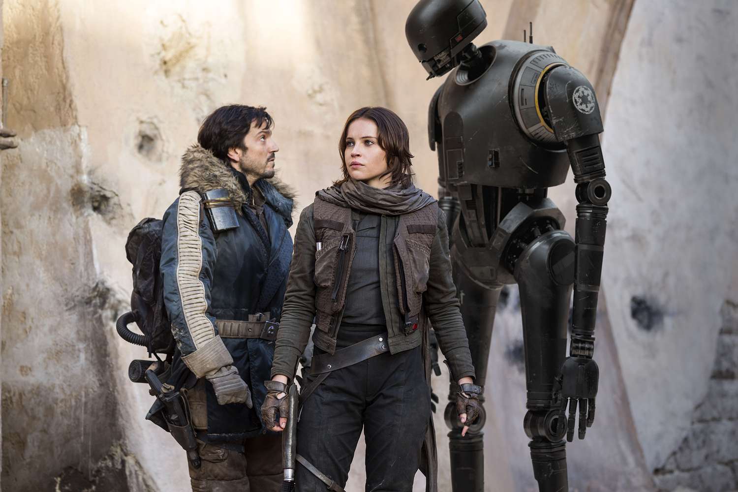 Diego Luna and Felicity Jones in 'Rogue One: A Star Wars Story'