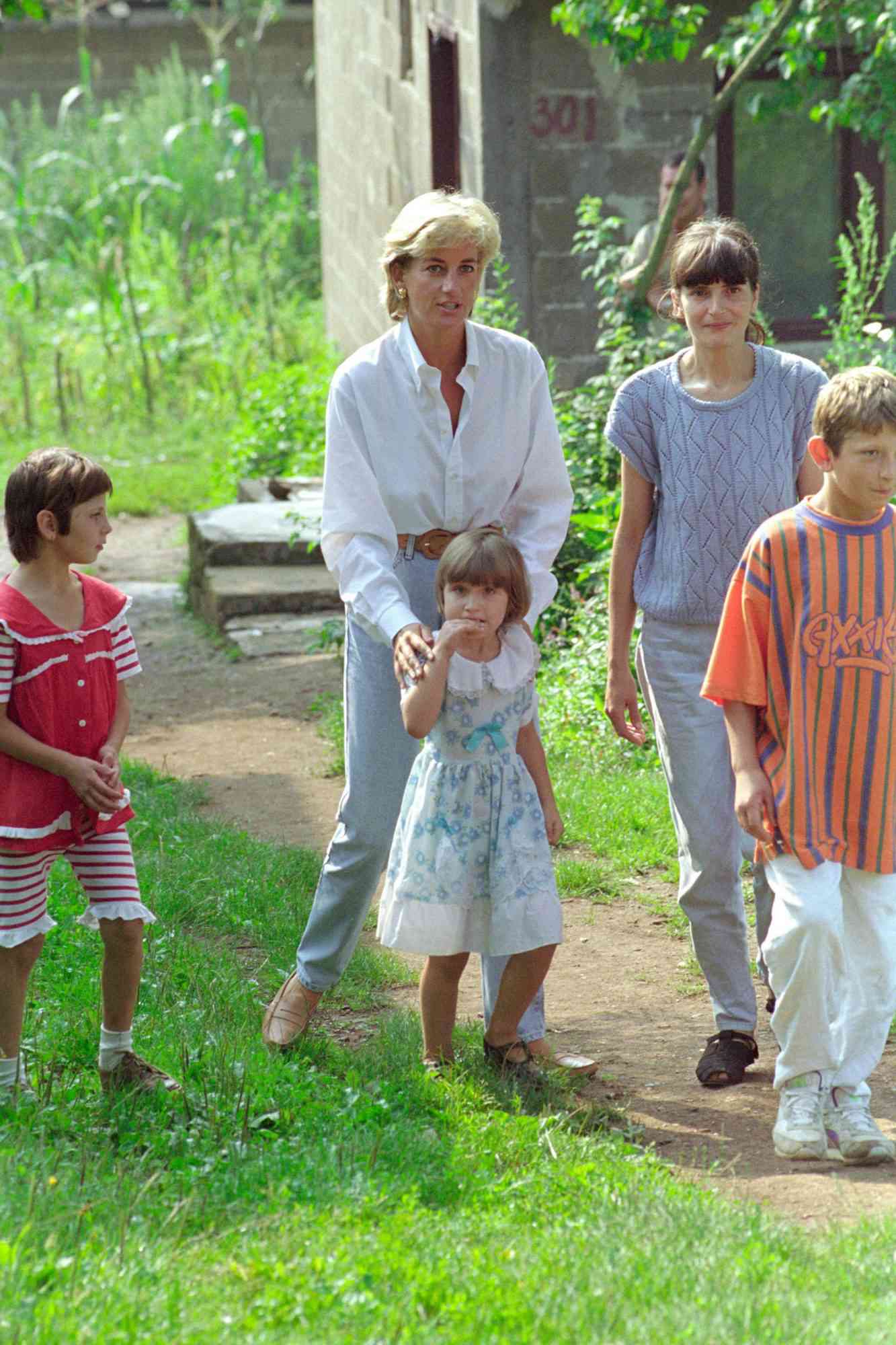 LADY DIANA IN BOSNIA 10 ANNIVERSARY