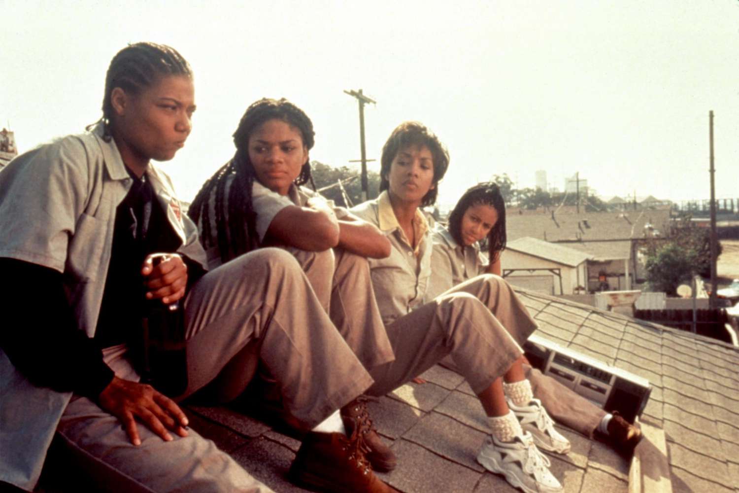 SET IT OFF, Queen Latifah, Kimberly Elise, Vivica A. Fox, Jada Pinkett, 1996, (c)New Line Cinema/courtesy Everett Collection