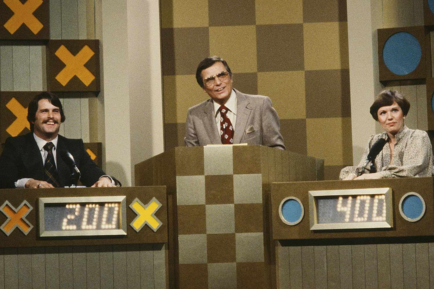 Peter Marshall hosting 'Hollywood Squares'