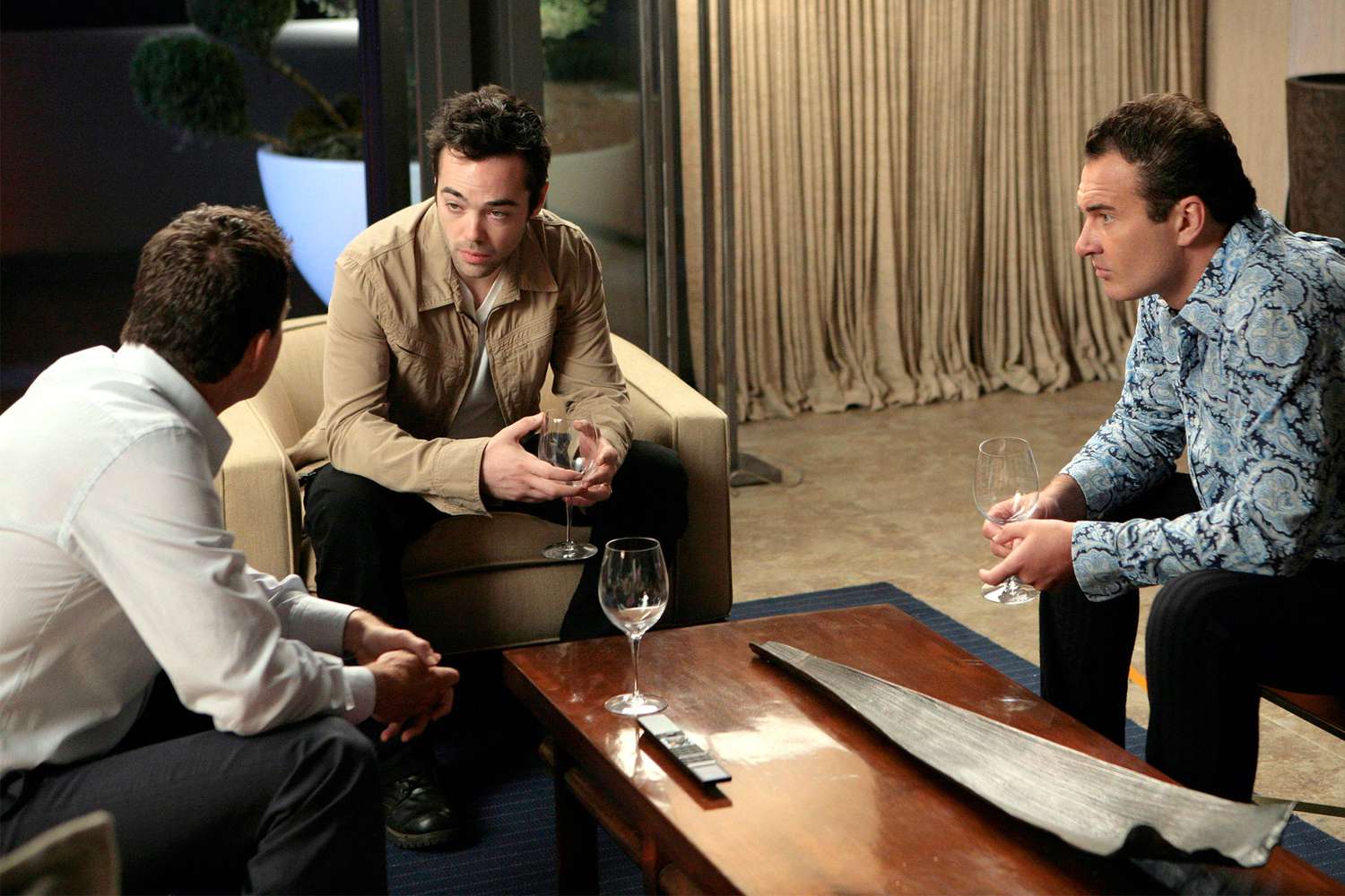 NIP/TUCK, Dylan Walsh, John Hensley, Julian McMahon, 'Everett Poe', (Season 5, aired Nov. 13, 2007),