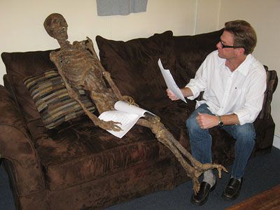 Bones | ''Our casting couch is brown.'' Here, Bones casting director Rick Millikan holds an audition for an upcoming episode. Bonus fun fact: ''The casting bungalow is