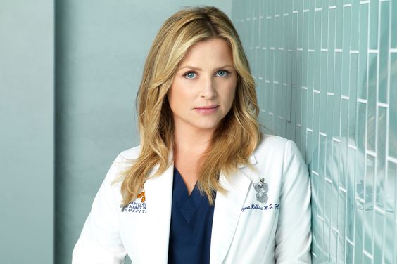 Jessica Capshaw as Arizona Robbins GREY'S ANATOMY