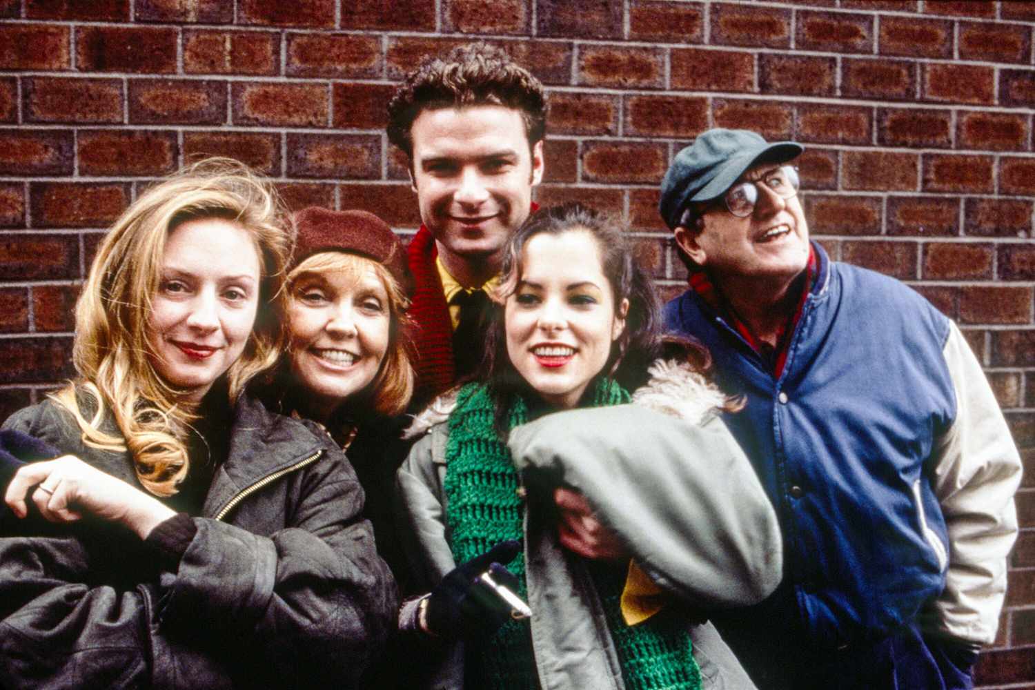 Hope Davis, Anne Meara, Liev Schreiber, Parker Posey, and Pat McNamara in 'The Daytrippers'