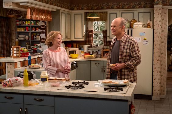 Debra Jo Rupp and Kurtwood Smith on 'That '90s Show'