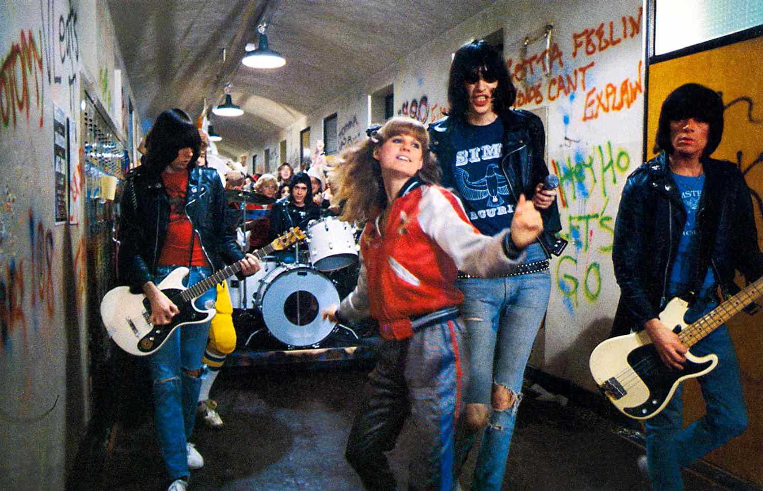 ROCK 'N' ROLL HIGH SCHOOL, from left: Johnny Ramone, Marky Ramone, P.J. Soles, Joey Ramone, Dee Dee Ramone, 1979
