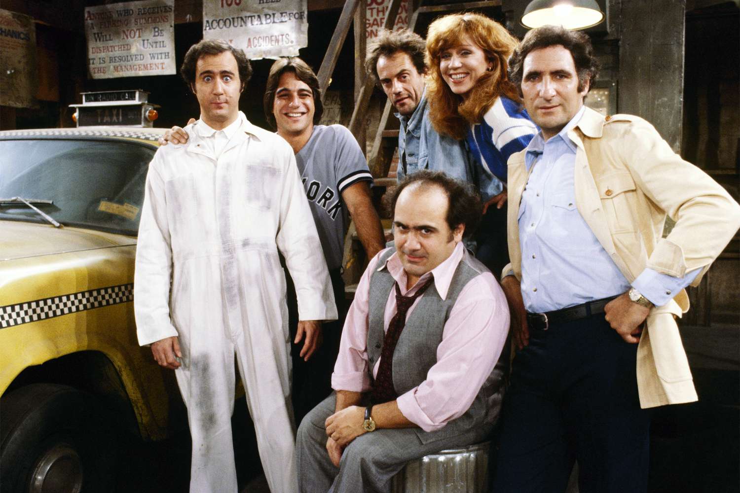Andy Kaufman, Tony Danza, Christopher Lloyd, Danny DeVito, Marilu Henner, and Judd Hirsch on 'Taxi'