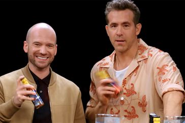 Sean Evans and Ryan Reynolds on The Hot Ones 