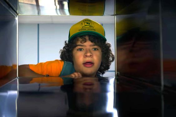 Stranger Things 3 (screen grab) Season 3, Episode 4 Gaten Matarazzo as Dustin CR: Netflix