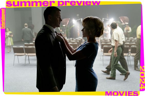 Cole Davis (Channing Tatum) and Kelly Jones (Scarlett Johansson) in FLY ME TO THE MOON.