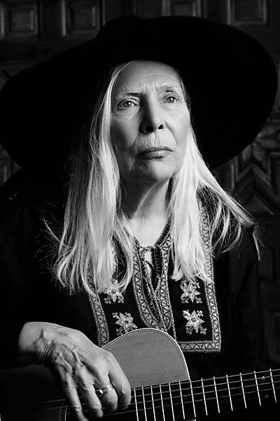 Confira imagens da cantora Joni Mitchell 