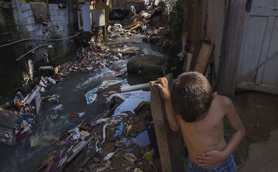 Saneamento vai sofrer atraso no Brasil