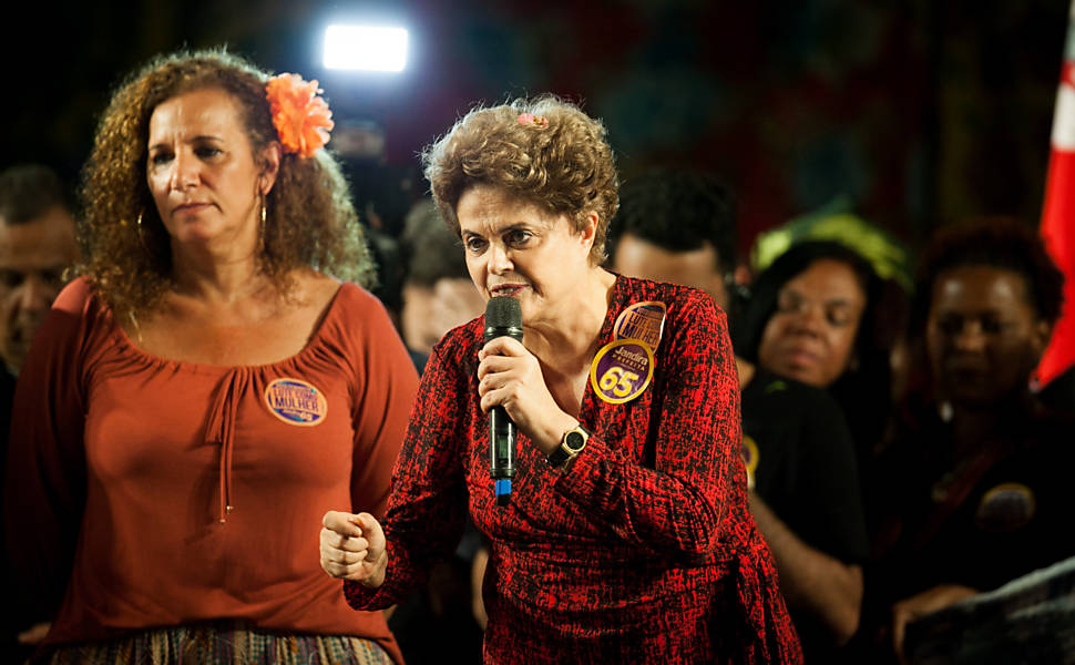 Dilma Participa de Comício de Jandira Feghali no Rio de Janeiro