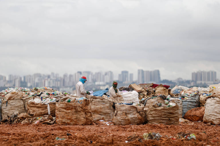 Latin America Biggest Landfill Is Coming to an End