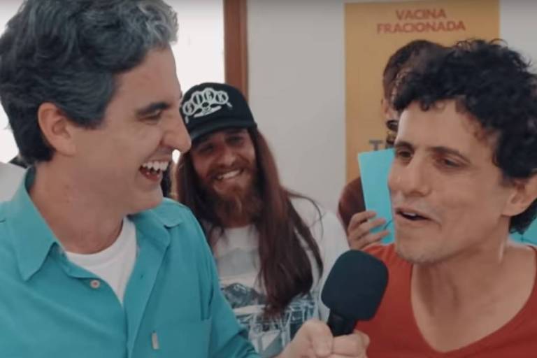 Canal de humor compara fila da vacina de febre amarela a reality show