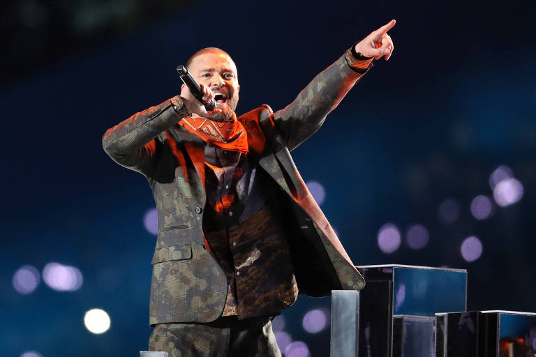Justin Timberlake faz tributo polêmico a Prince no Super Bowl