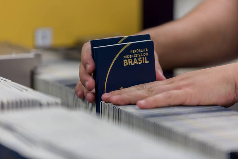 Passaportes na Casa da Moeda, no Rio de Janeiro