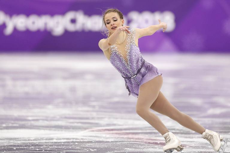 Sem nunca ter morado no Brasil, patinadora disputa final inédita