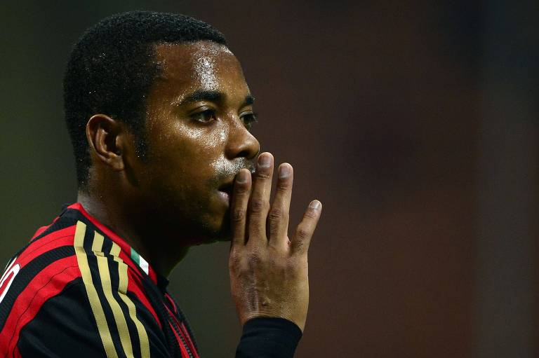 Robinho em ação pelo Milan, onde atuava quando aconteceu a acusação de estupro