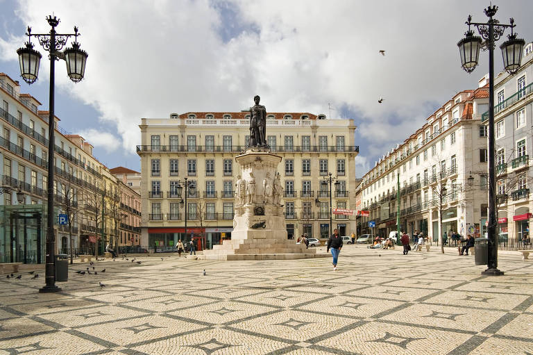 Camões virou símbolo para direita, esquerda e ditadura