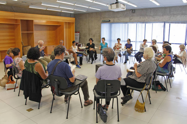 Clube de leitura no Sesc Vila Mariana